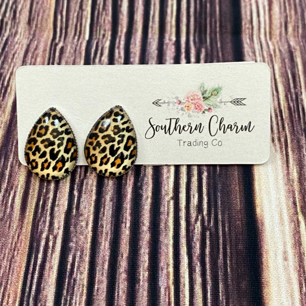 Big as Texas Golden Leopard Teardrops